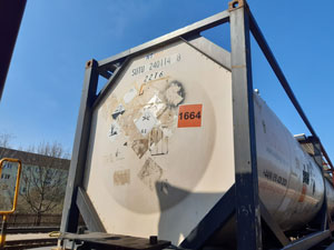 Beschädigte Kennzeichnungen